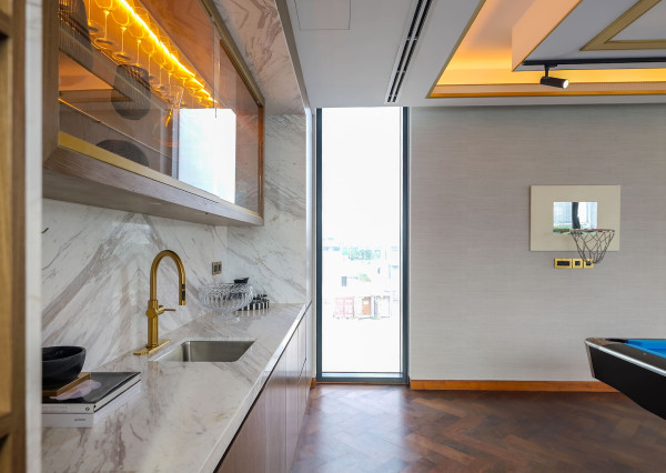 IBA U NÁS!Na predaj luxusná rodinná vila v Dubaji, SAE