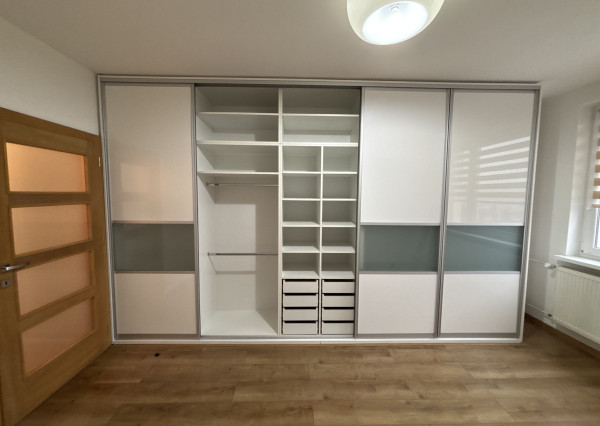 IBA U NÁS! Na prenájom 2 izbový byt, Kurská, Košice - Furča