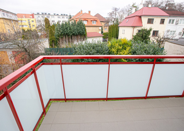 IBA U NÁS! Na predaj 4i byt v TN, Hodžova ul. Sihoť1, 99m2