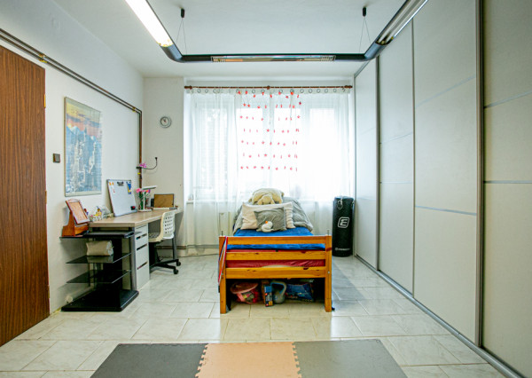 IBA U NÁS! Na predaj 4i byt v TN, Hodžova ul. Sihoť1, 99m2