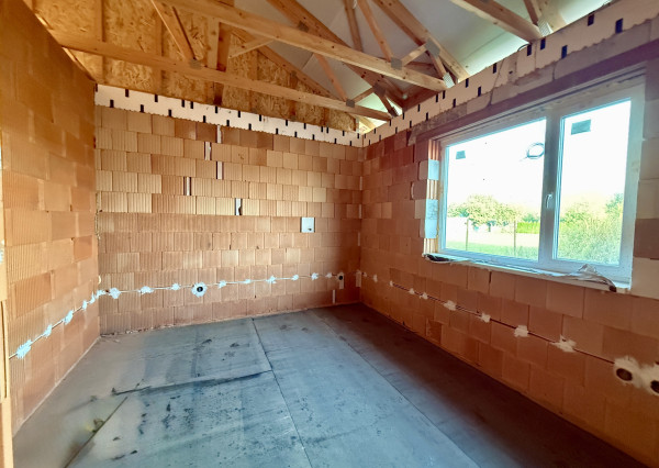 IBA U NÁS! Na predaj- novostavba 3 i RD v obci Horná Potôň