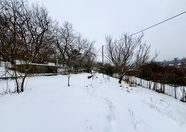 NA PREDAJ záhrada 351m2, chata, Račí potok, Košice