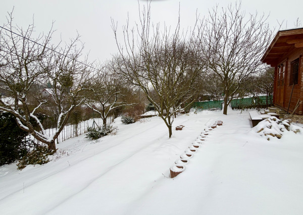 NA PREDAJ záhrada 351m2, chata, Račí potok, Košice