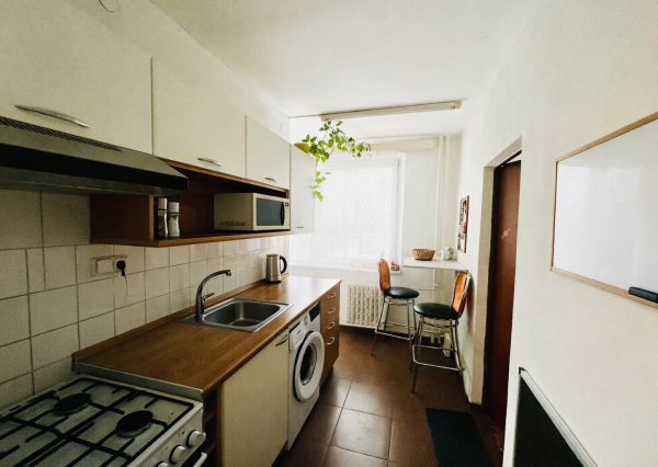 🏠  NA PREDAJ 3-izbový byt v Ružinove s balkónom, Rumančeková ulica, 66m2