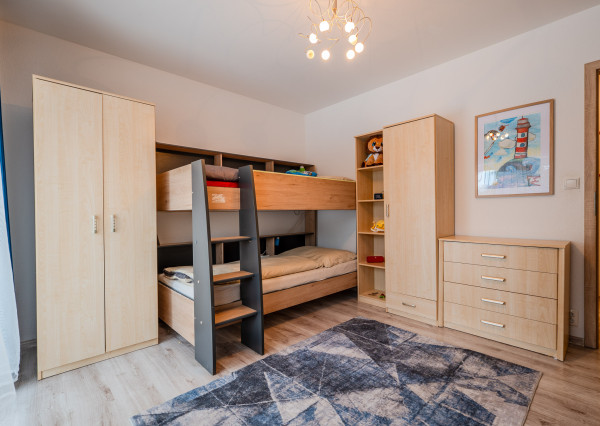 NA PREDAJ 5 izbový RD, Chocholná Velčice