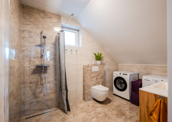 IBA U NÁS! Na predaj 5i rodinný dom v Kalinkove, okr.Senec