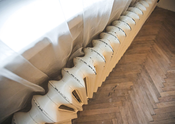 IBA U NÁS! Staromestský 2 izbový byt v pôvodnom stave, 83 m²