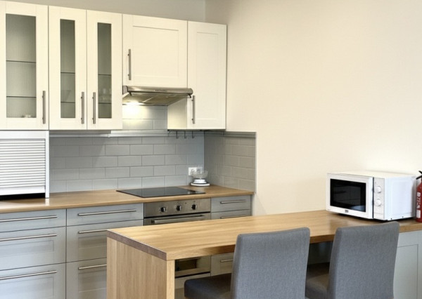 NA PREDAJ!Slnečný 3izbový byt v Ružinove, po rekonš.74m2, BA