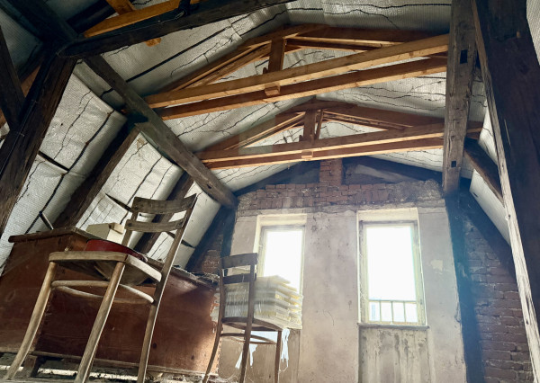 NA PREDAJ! Dom s výhľadmi na Strážovské vrchy-Košecké Rovné