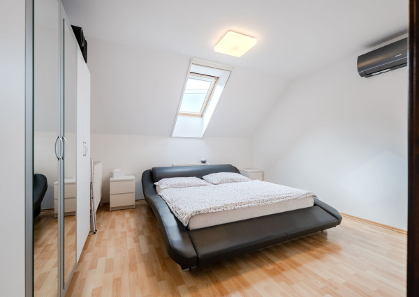 IBA U NÁS! Na predaj 6i rodinný dom v Čadci, 473m2