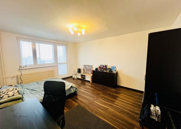 **NA PREDAJ! Bratislava, Ružinov Nivy, Bajzova Ulica**