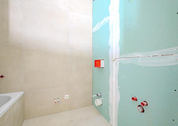 IBA U NÁS! Novostavba 3i bytu s TOP výhľadom, Pov.Bys.,71m2