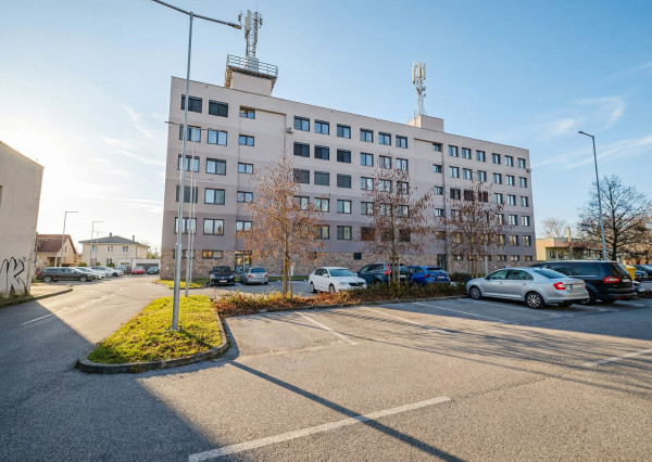 IBA U NÁS! 2 izbový byt -projekt Sitka , Bezručova,60m2