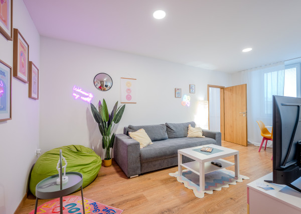 IBA U NÁS!  2 izbový byt -projekt SITKA, Bezručova, 60m2