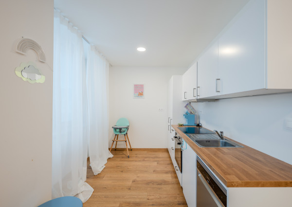 IBA U NÁS!  2 izbový byt -projekt SITKA, Bezručova, 60m2