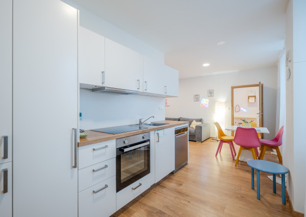 IBA U NÁS!  2 izbový byt -projekt SITKA, Bezručova, 60m2