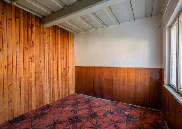 IBA U NÁS: Na predaj staršia drevenica – rodinný dom Mošovce