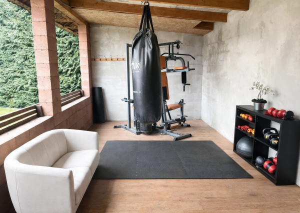 NA PREDAJ! Útulný 4i Rodinný dom s garážou Bošany centrum