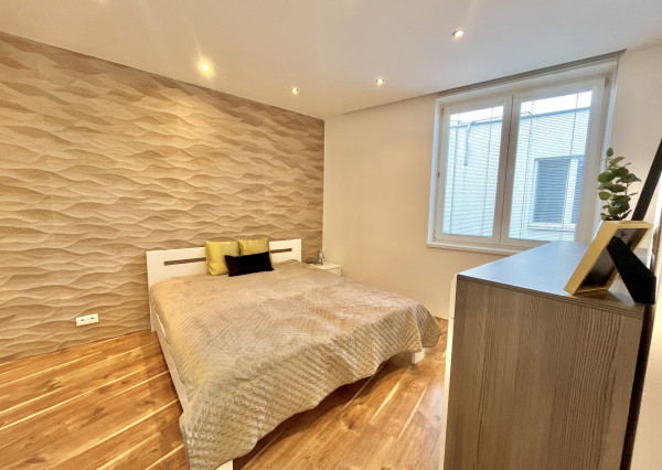 NA PRENÁJOM! 2-izbový byt, Zámocká, BA Staré mesto