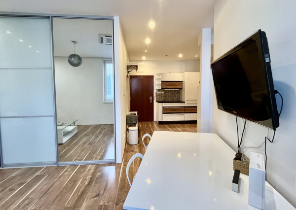 NA PRENÁJOM! 2-izbový byt, Zámocká, BA Staré mesto