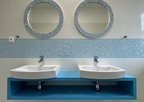 NA PREDAJ! 6-izbový dom s bazénom, Limbach