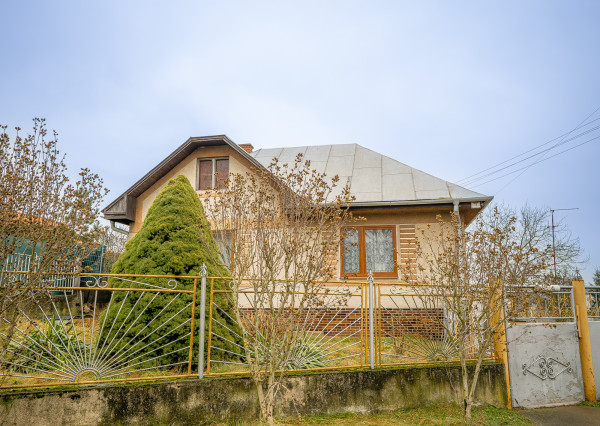 IBA U NÁS! 3izbový rodinný dom v obci Haniska, Košice-okolie