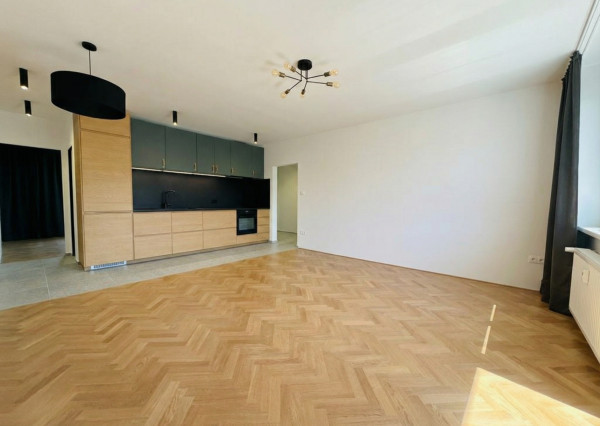 IBA U NÁS! 5-izbový byt po kompletnej rekonštrukcii