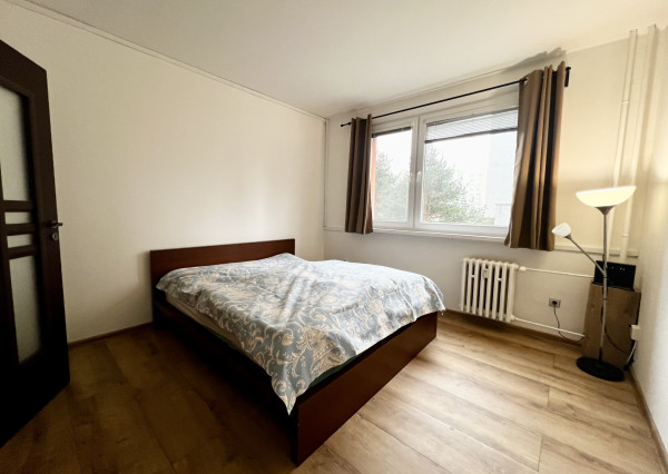 NA PREDAJ! Priestanný 2-izbový byt, Dúbravka, Nejedlého