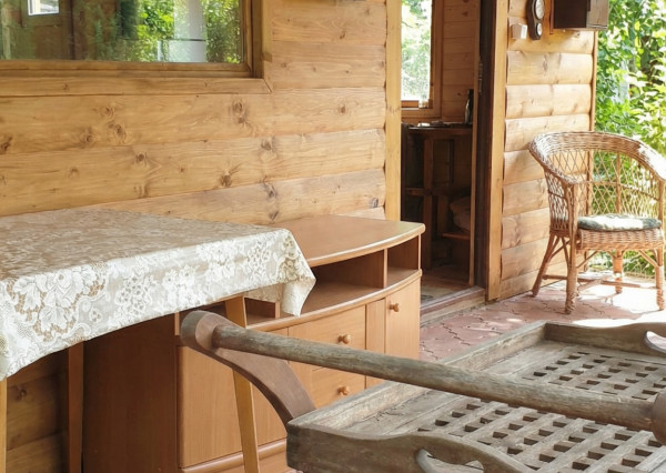 NA PREDAJ! Lukratívny pozemok s chatou v Myslave