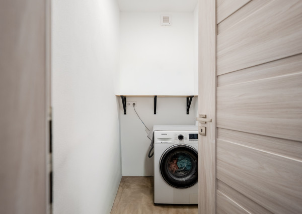 IBA U NÁS!Na predaj 4i rodinný dom + garáž, 149m2, Prievidza