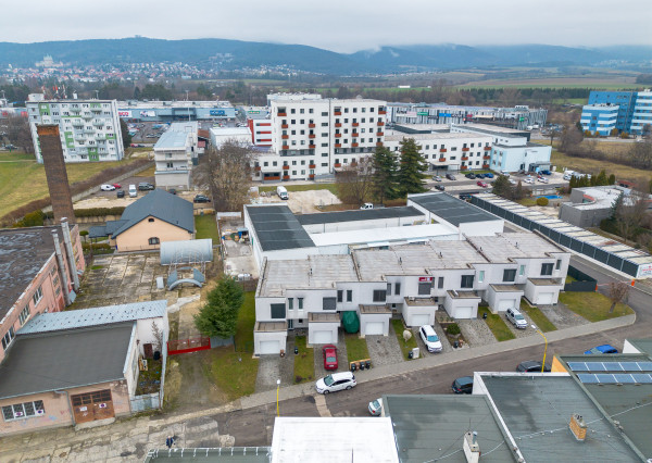 IBA U NÁS!Na predaj 4i rodinný dom + garáž, 149m2, Prievidza