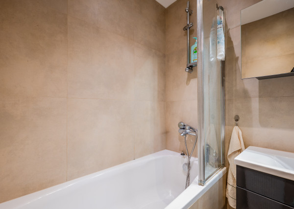 IBA U NÁS! Na predaj 2i byt po kompl.rekonš.51m2, Kežmarok