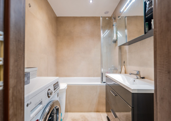 IBA U NÁS! Na predaj 2i byt po kompl.rekonš.51m2, Kežmarok