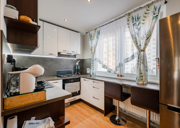 IBA U NÁS! Na predaj 2i byt po kompl.rekonš.51m2, Kežmarok