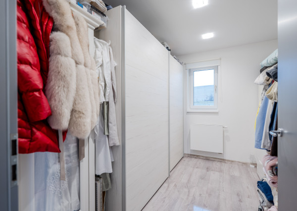 IBA U NÁS! Na predaj 4i novostavba v Tužine, okr.PD, 1275m2