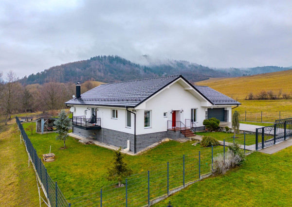 IBA U NÁS! Na predaj 4i novostavba v Tužine, okr.PD, 1275m2