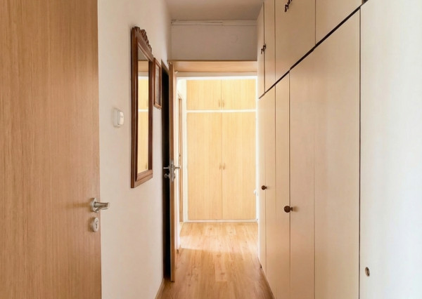 IBA U NÁS! 2,5-izbový byt, Ružinov, Komárnicka Ulica