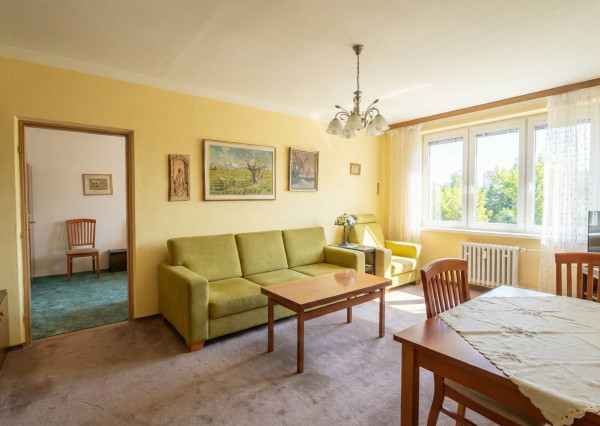 IBA U NÁS! 2,5-izbový byt, Ružinov, Komárnicka Ulica