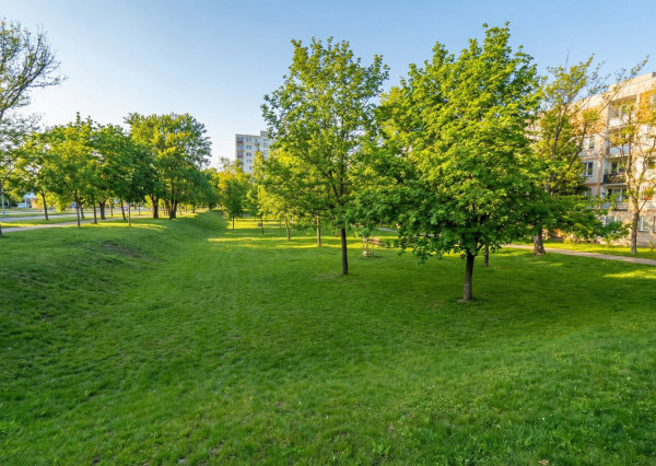 IBA U NÁS! 2,5-izbový byt, Ružinov, Komárnicka Ulica