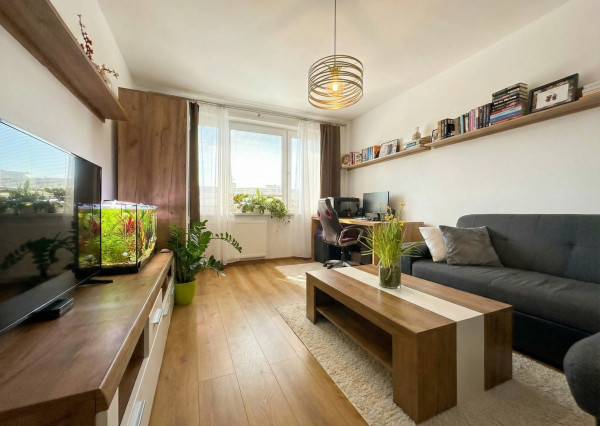 IBA U NÁS! na predaj krásny 2-izbový byt po rekonštrukcii