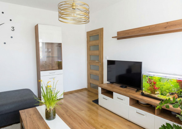 IBA U NÁS! na predaj krásny 2-izbový byt po rekonštrukcii