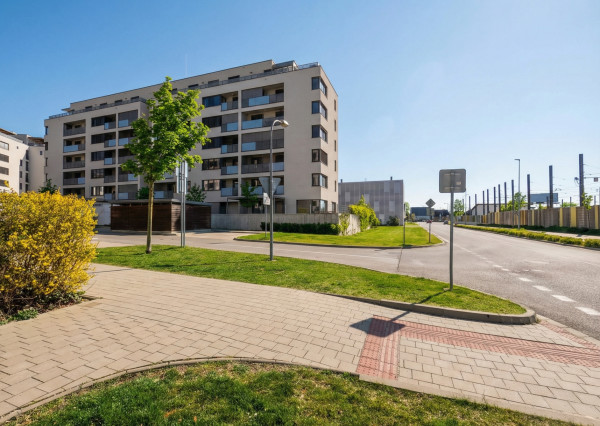 IBA U NÁS! 1-i byt na prenájom, Malokrasňanská, BA