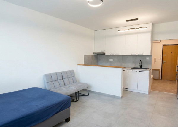 IBA U NÁS! Zrekonštruovaný 1i byt. Karlová Ves, Pribišová