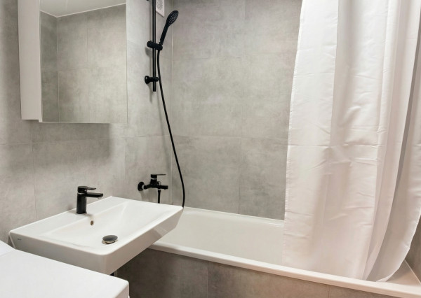 IBA U NÁS! Zrekonštruovaný 1i byt. Karlová Ves, Pribišová