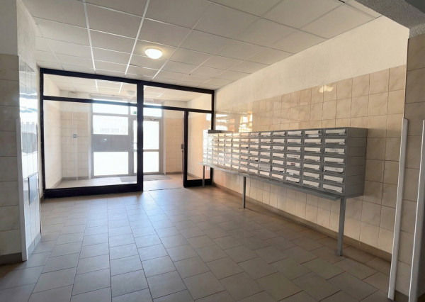 IBA U NÁS! Zrekonštruovaný 1i byt. Karlová Ves, Pribišová