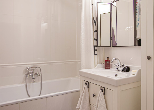 IBA U NÁS! Byt bez starostí – komplet zariadený, Trnava