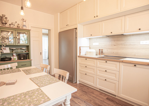 IBA U NÁS! Byt bez starostí – komplet zariadený, Trnava