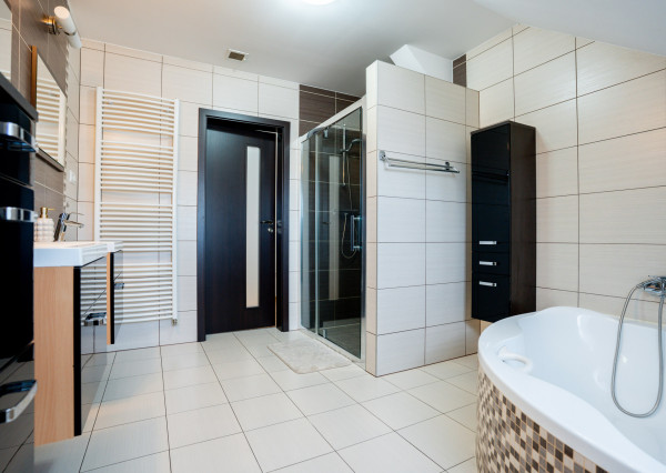 IBA U NÁS! Na predaj 6i Rezidencia Častkovce, bazén, 817m2