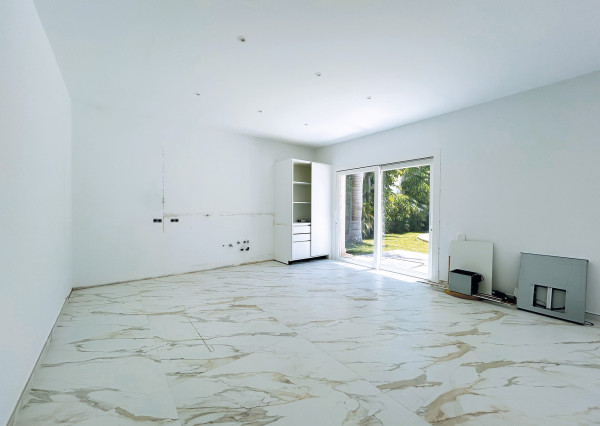 NA PREDAJ ŠPANIELSKO Luxusná Vila 300m od pláže,Los Monteros