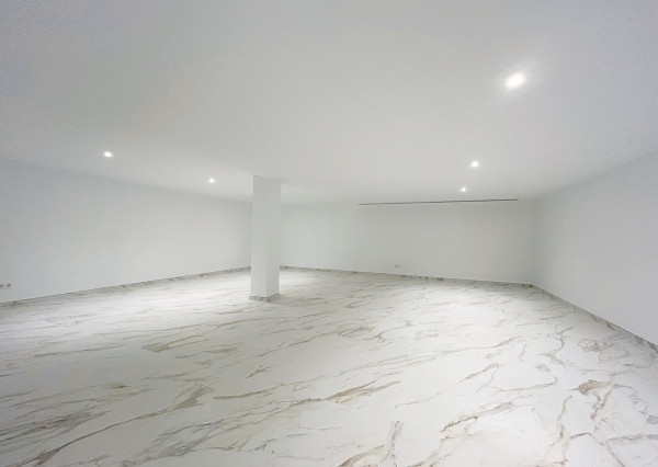 NA PREDAJ ŠPANIELSKO Luxusná Vila 300m od pláže,Los Monteros